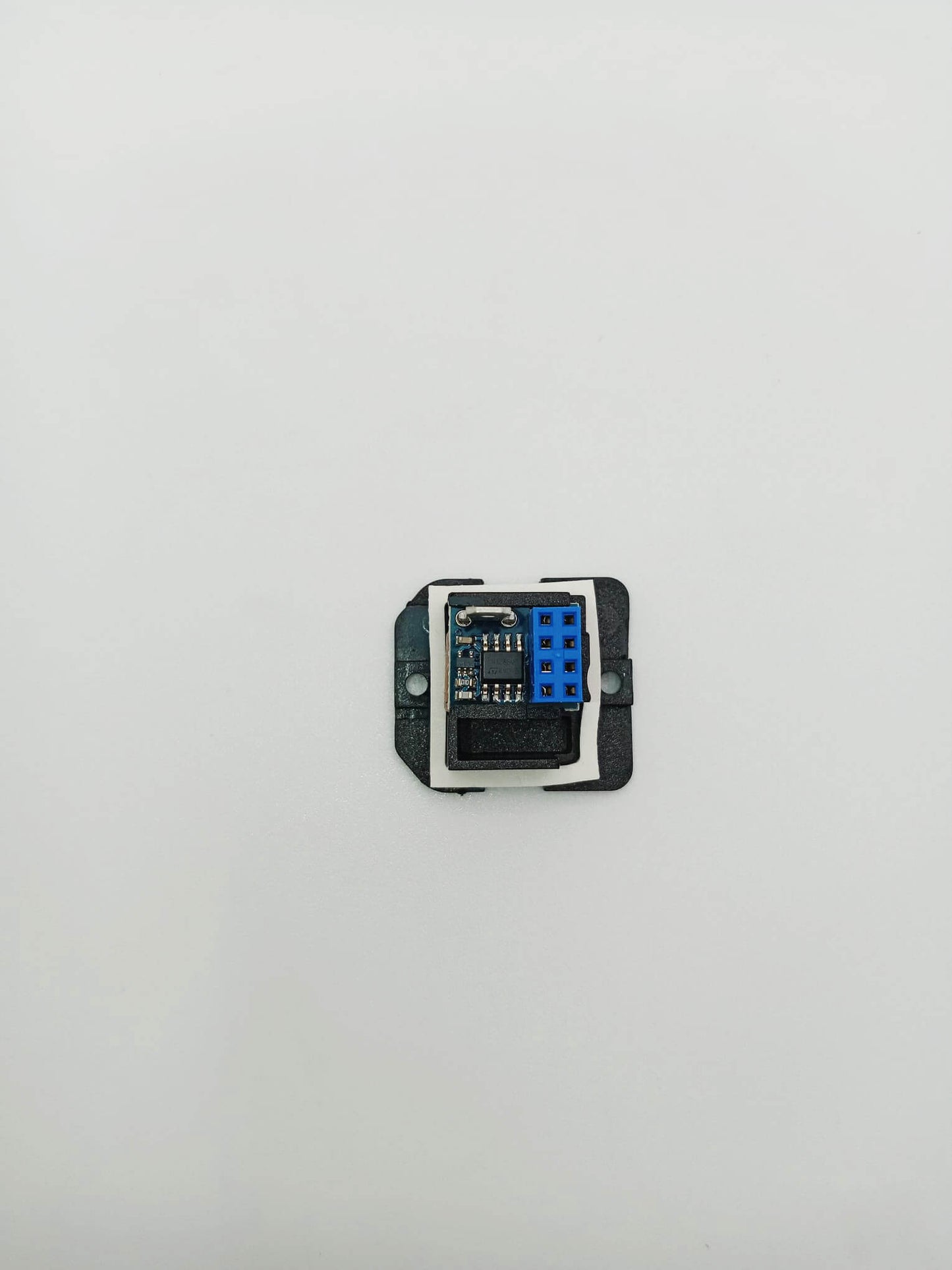 Ikusi EP70 EEPROM chip for TM70 transmitter