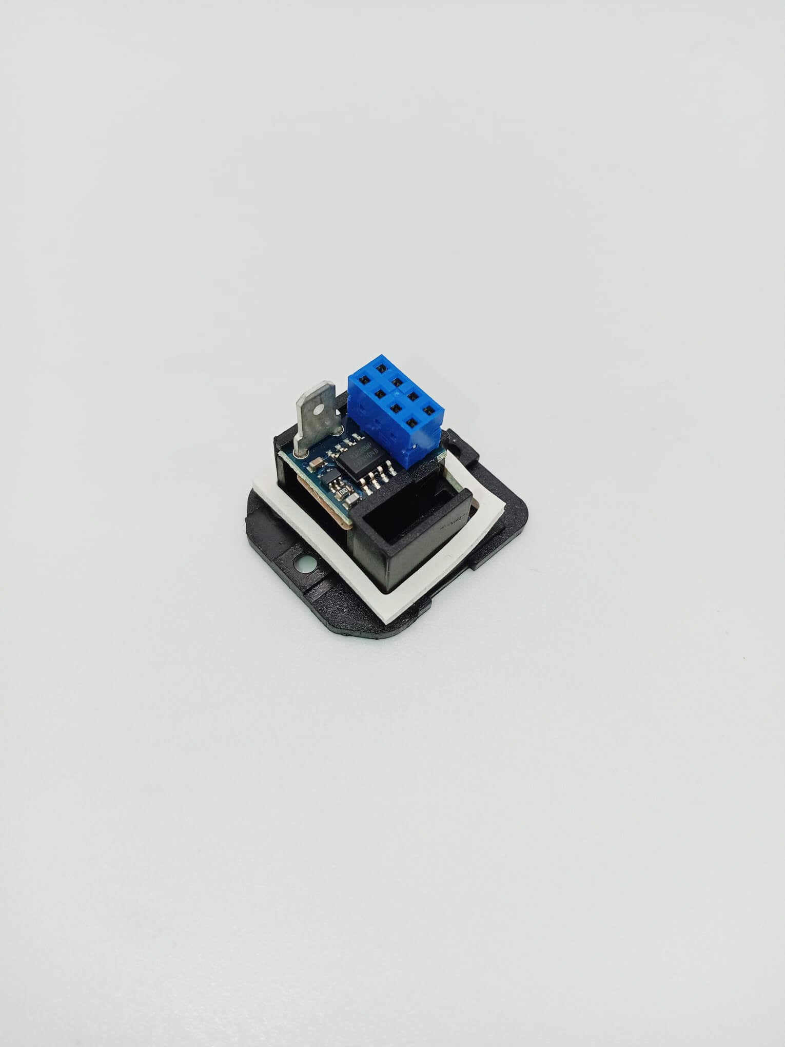 Ikusi EP70 EEPROM chip for TM70 transmitter - view 2