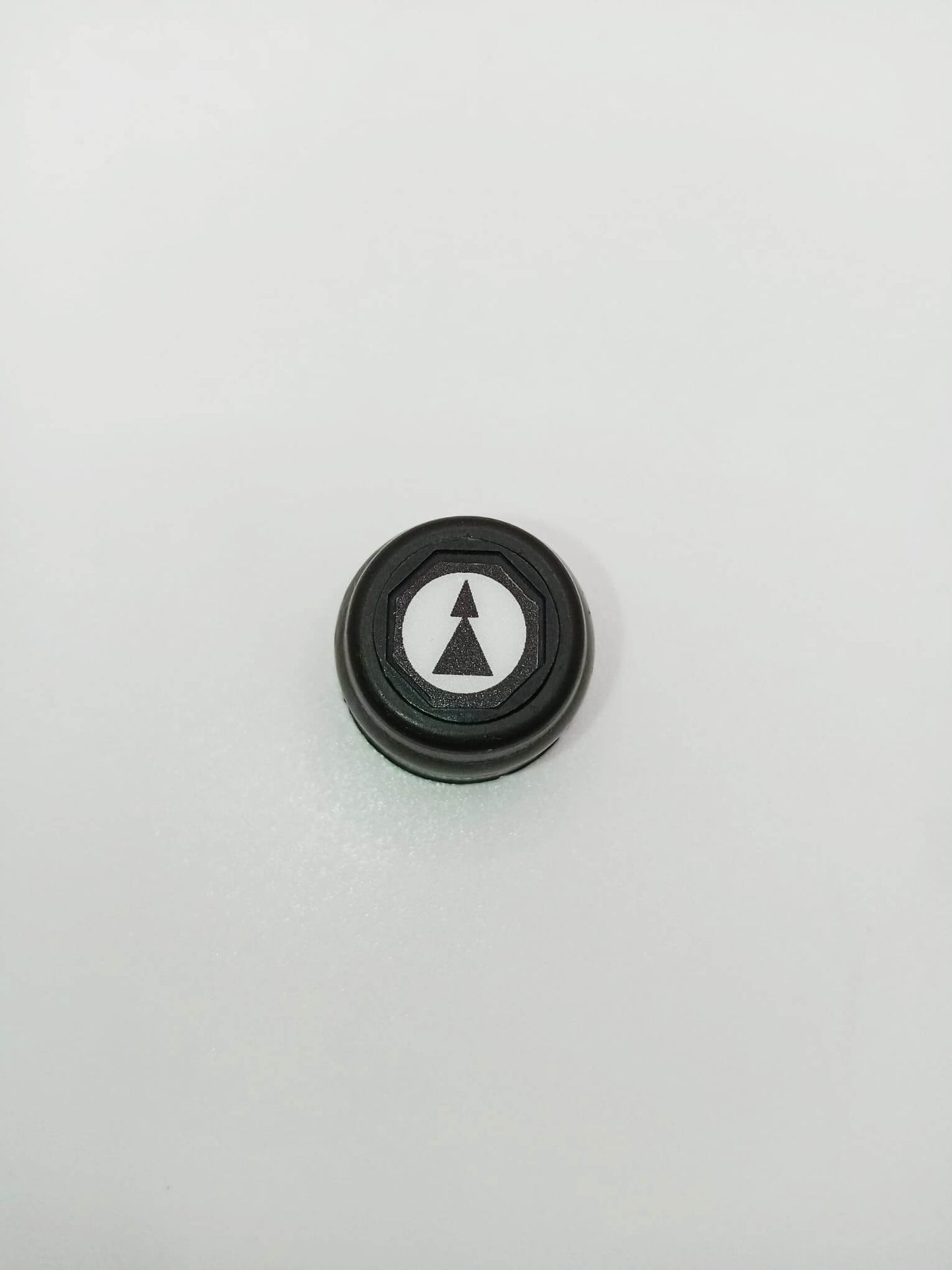 Ikusi pushbutton cover for TM70 transmitter - view 2