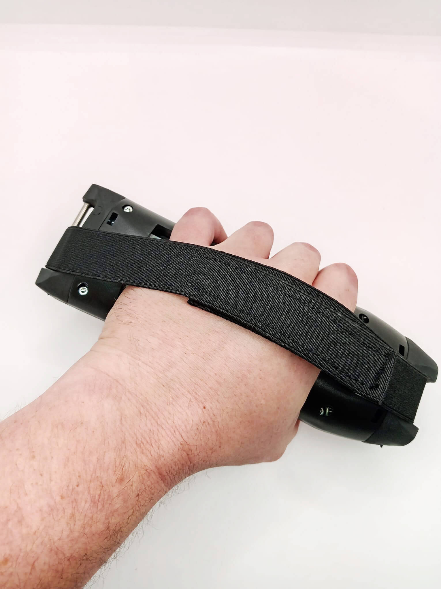 Ikusi hand strap for TM70 transmitter - view 2