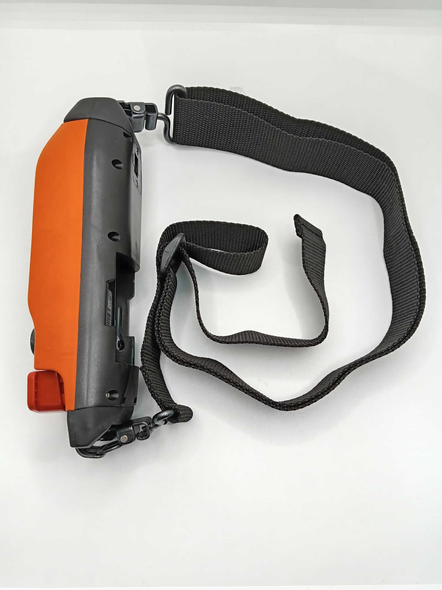 Ikusi B70 shoulder strap for TM70 transmitter - view 2